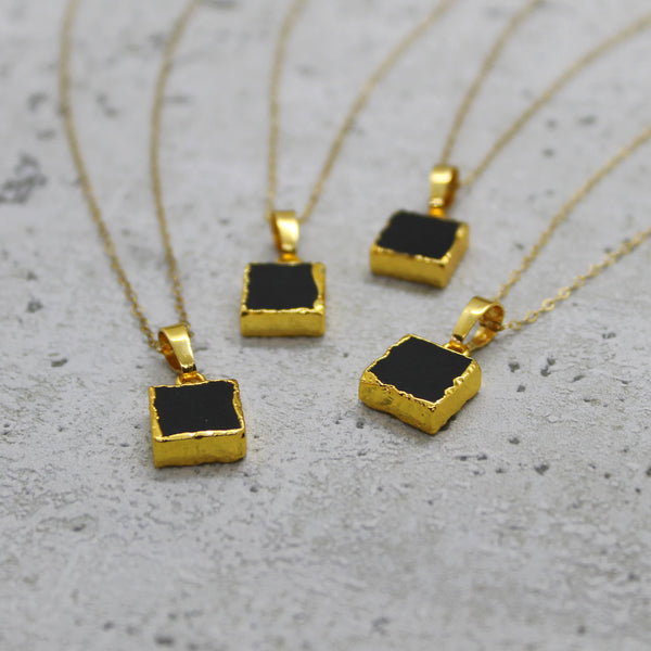 Black agate cube necklace - Mara studio