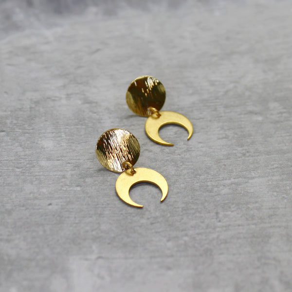 Brass moon earrings - Mara studio