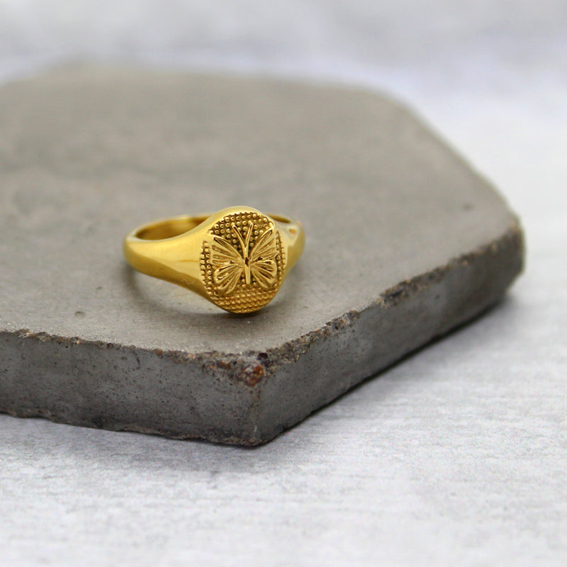 Pattern signet ring - Mara studio