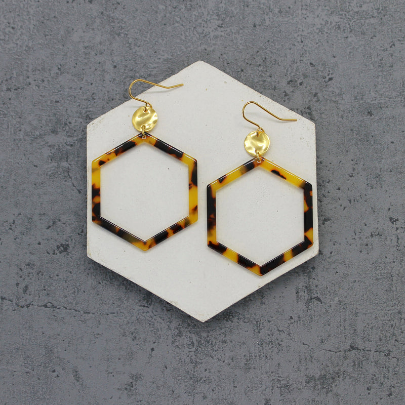 Acrylic hexagon earrings - Mara studio