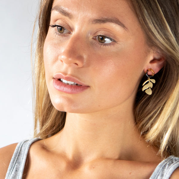 Brass leaf earrings - Mara studio
