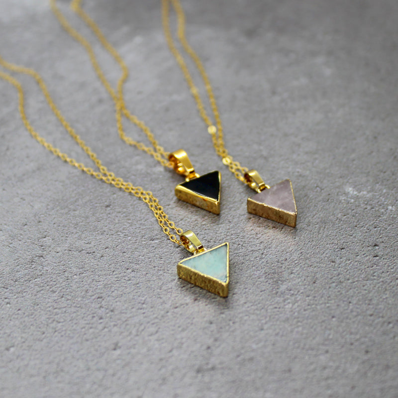 Stone triangle necklace - Mara studio